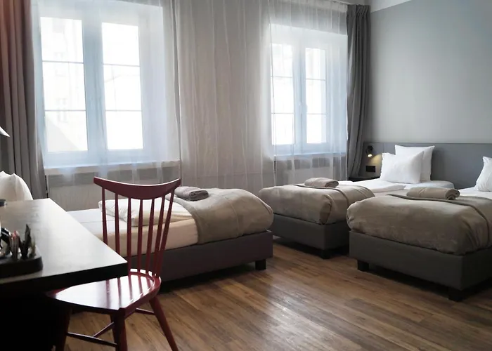 Apart Otel Wozna 11 Stare 3*