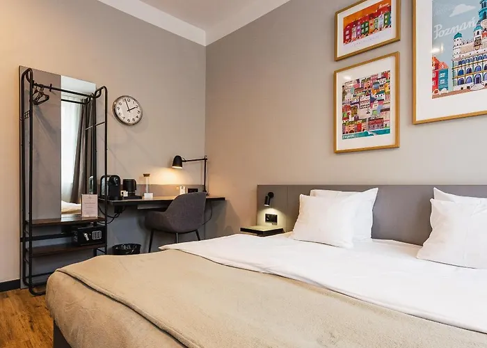 Aparthotel Wozna 11 Stare 3*